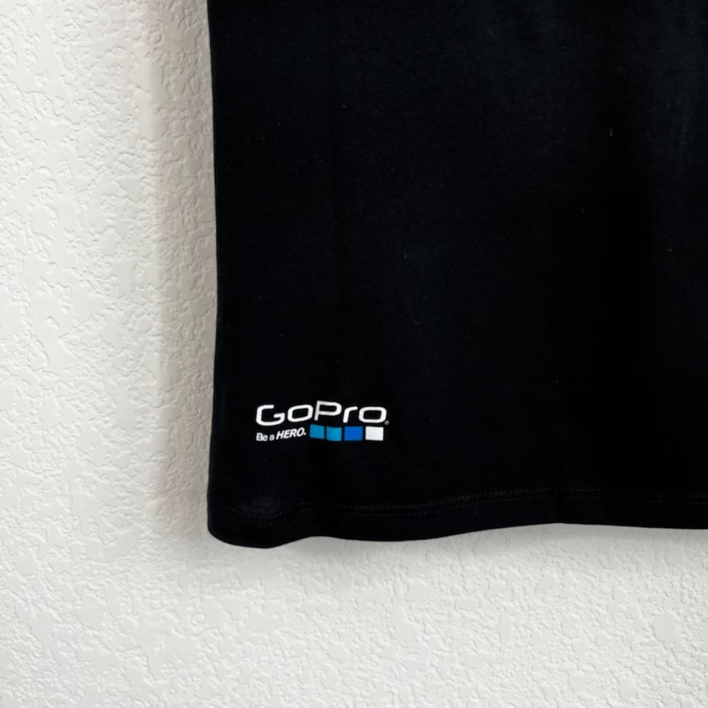 GoPro Logo Athleisure Tee T Shirt - Picture 3 of 5